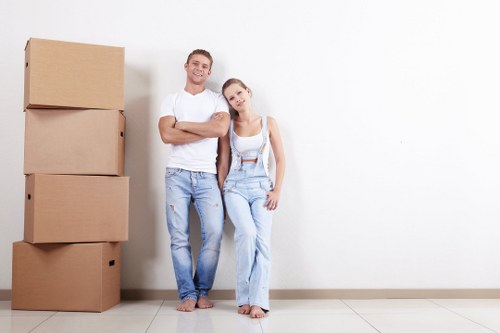 Moving van service for homes and businesses in Fulham