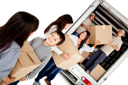 Service issue being logged and assessed for a Fulham moving company
