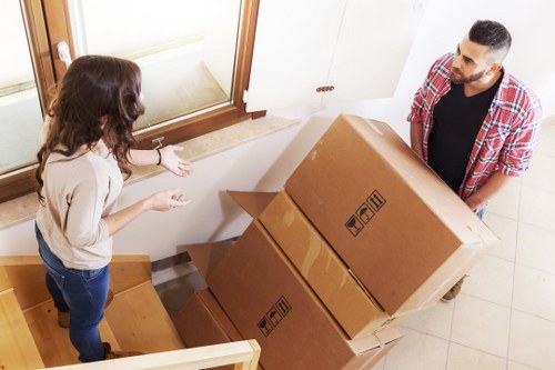 Fulham removal truck hire for residential and commercial moving needs